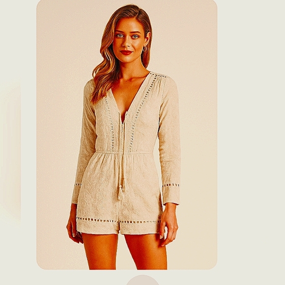 House of Harlow 1960 Revolve Bohemian Light Pink Long Sleeve Mila Romper XS - Picture 1 of 16
